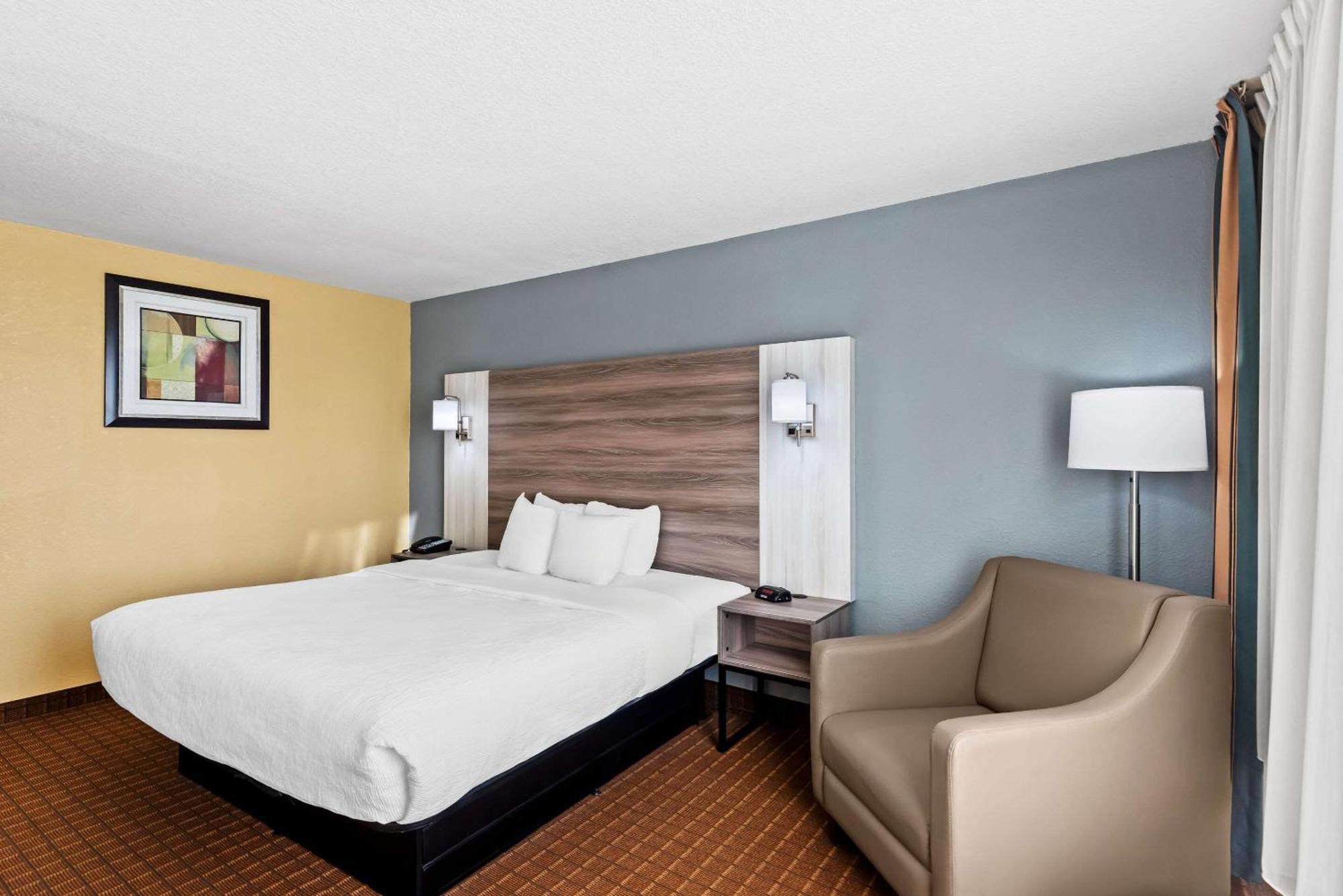 Quality Inn Форт-Додж Экстерьер фото