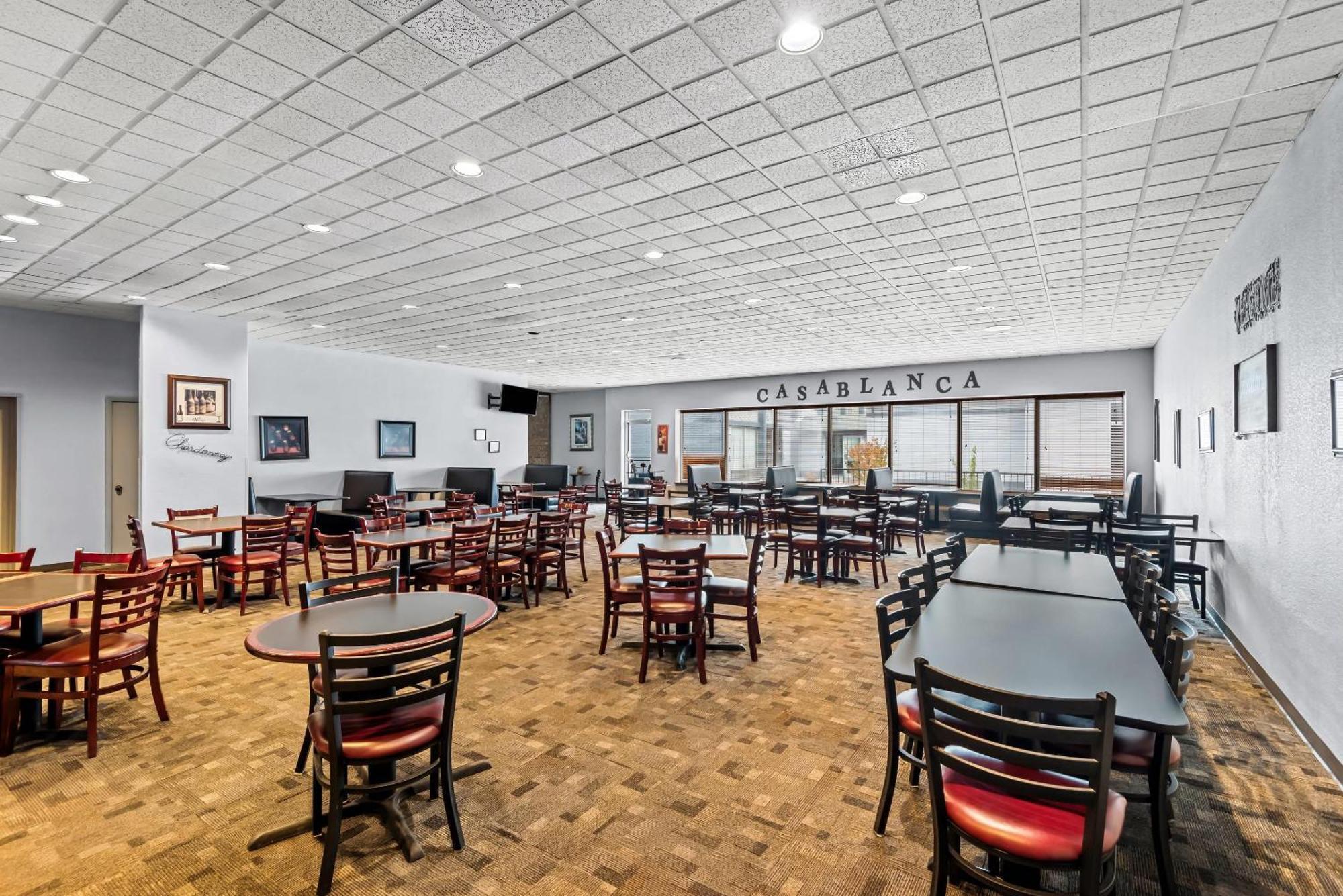 Quality Inn Форт-Додж Экстерьер фото